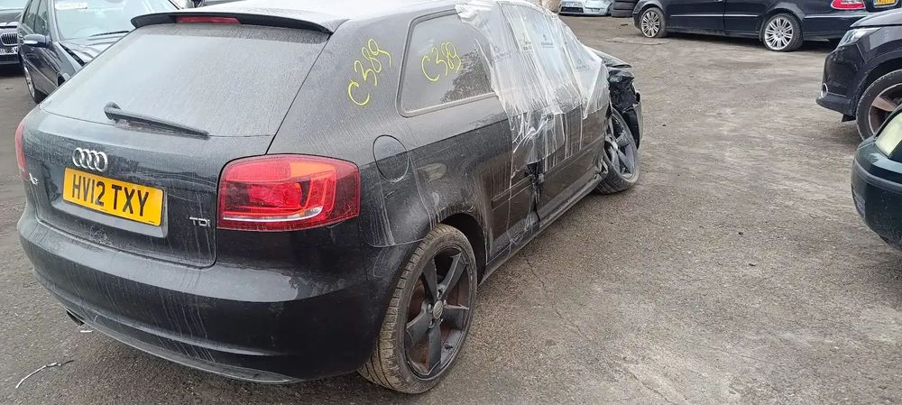 Dezmembrari / Dezmembrez Audi A3 (8P1) Facelift 2.0 TDI CFFB cutie viteze manuala cod culoare LZ9Y