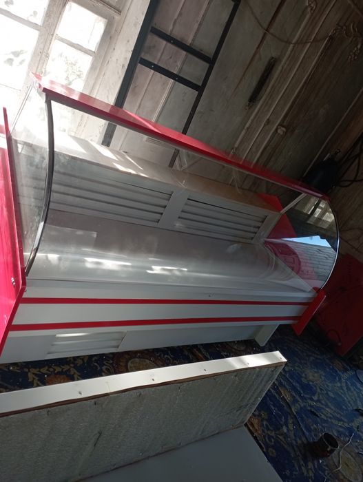 Холодильник ва витриналар