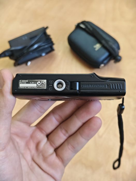 Canon PowerShot a2300 HD мыльница