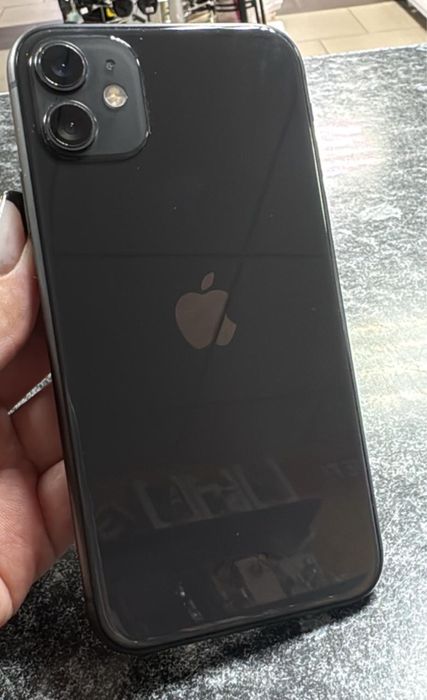 Iphone 11/64 черный
