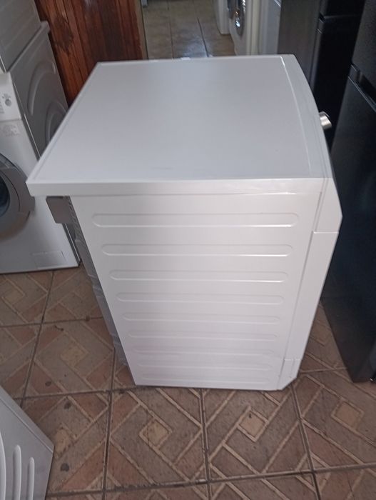 Много икономична сушилня с термопомпа Аег Aeg Protex Plus 8кг A+++ !