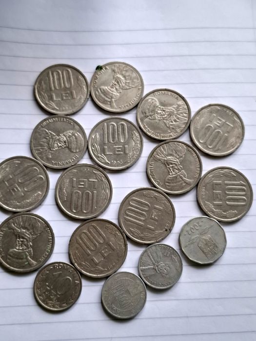 Monede și bancnote de vânzare