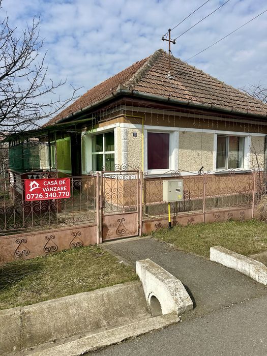 Casa de vanzare - Iernut, str. Petofi Sandor.