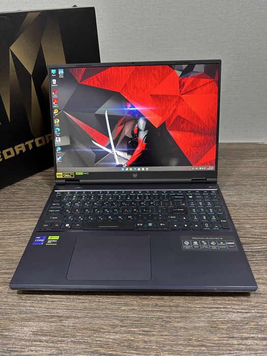 мощный i9 ноутбук, 32-ядра, 8Gb RTX 4060 Acer Predator Helios Neo 16