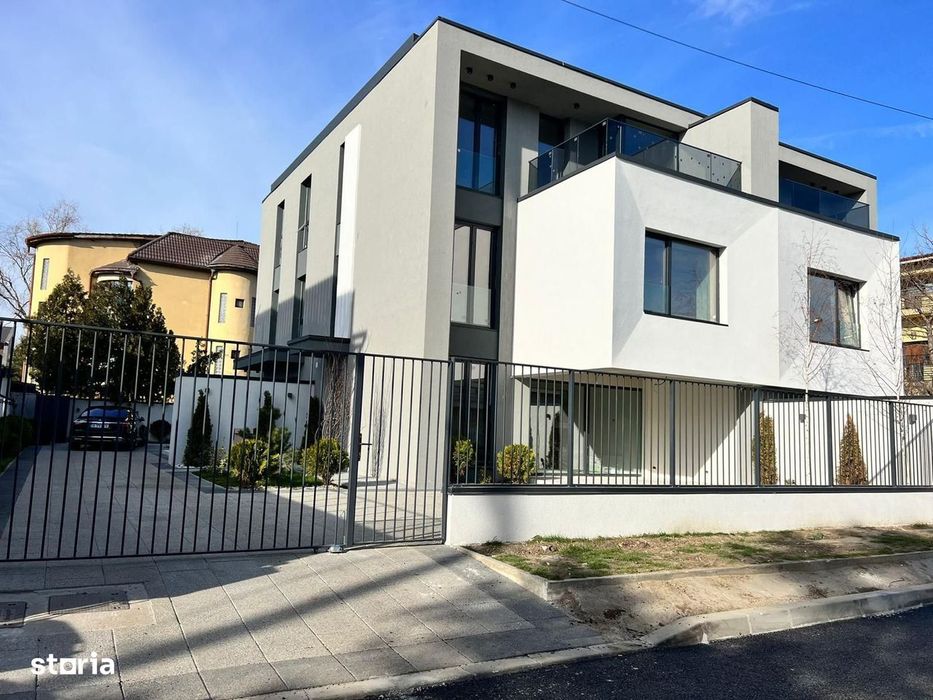 Vila 4 camere  Baneasa | langa lac