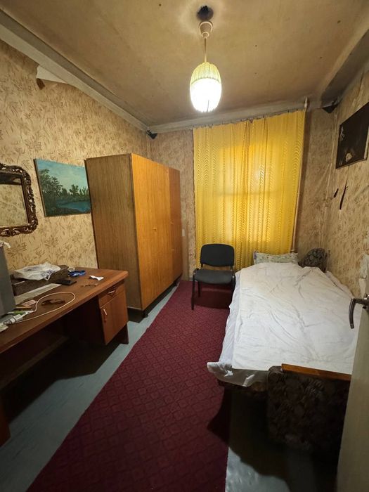 Продаётся.Яшнобод Куйлюк.Центор.3/1/9э.83кв. М