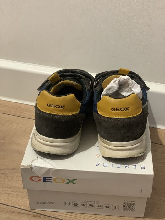 Кроссовки geox 26 размер