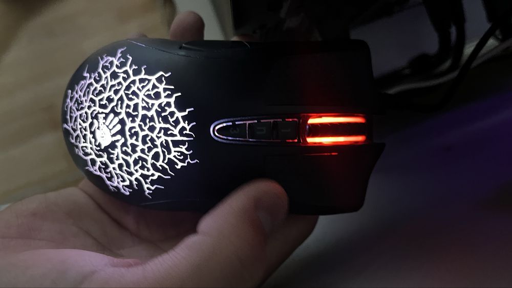 Игровая мышка bloody a90