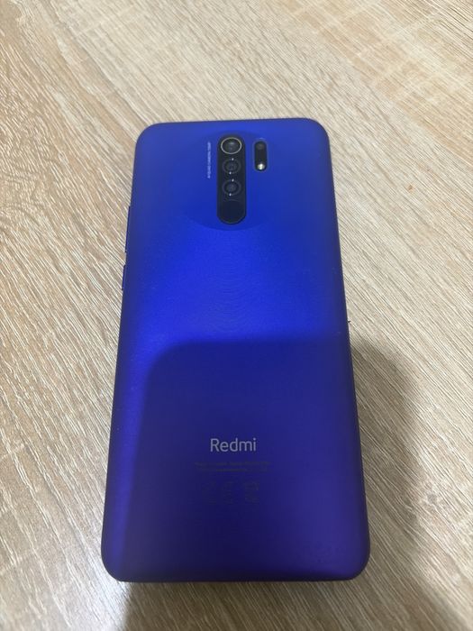 Продам телефон редми