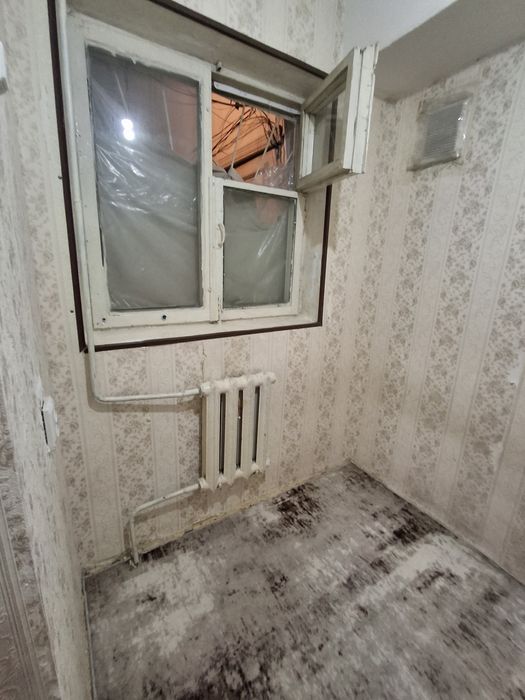 Срочно продаётся 1/4/4 Дубовая галерейка