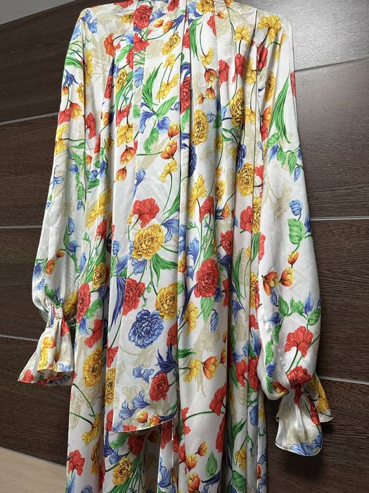 Платье 15 000 тг, Торг