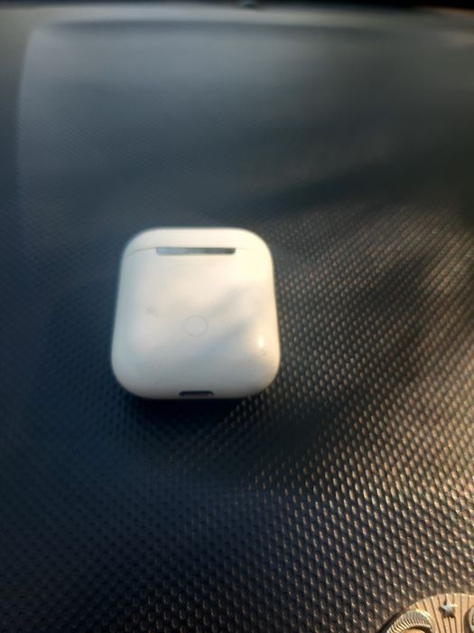 Наушники Airpods