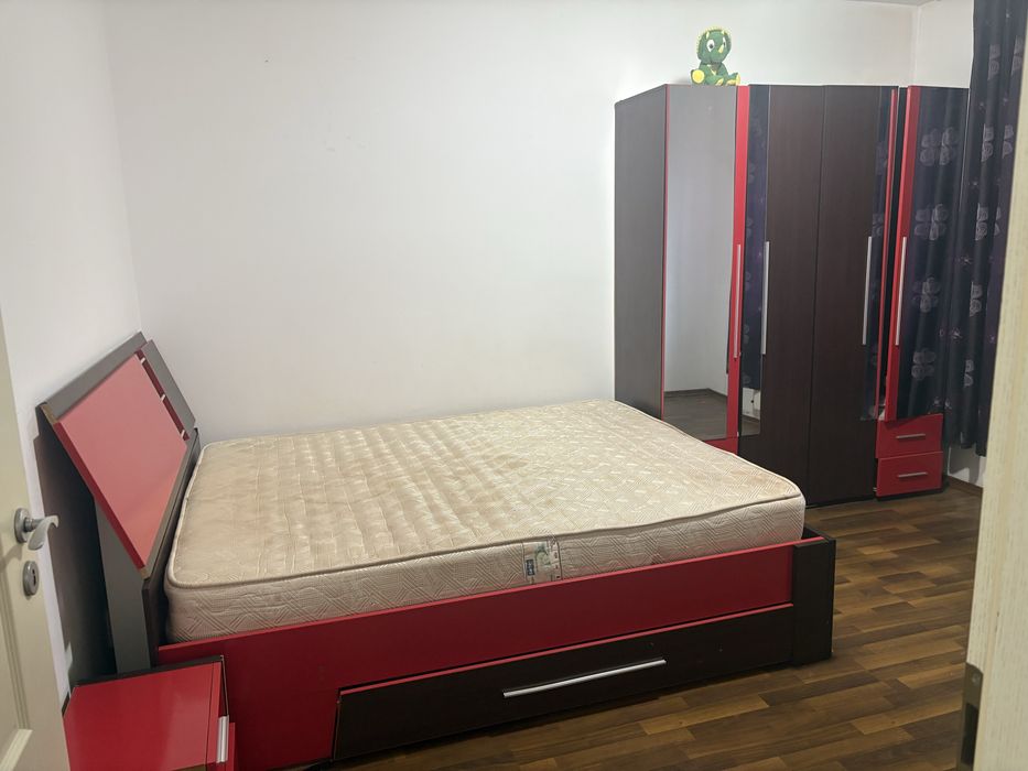 De vanzare apartament
