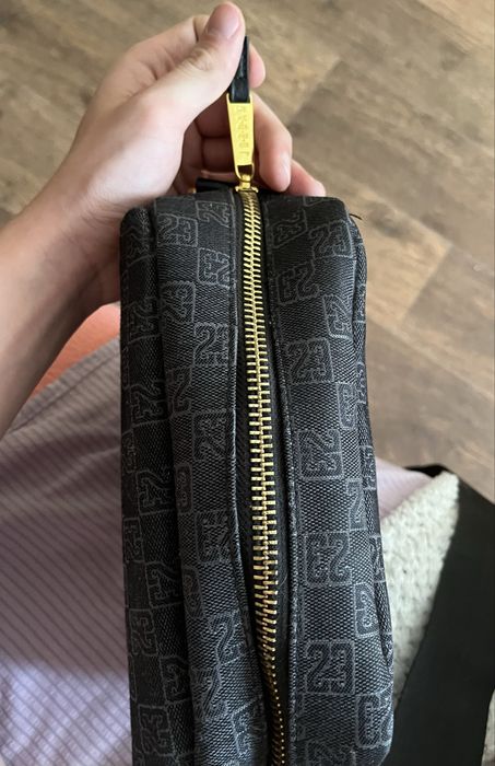 Сумка Jordan черно-золотая