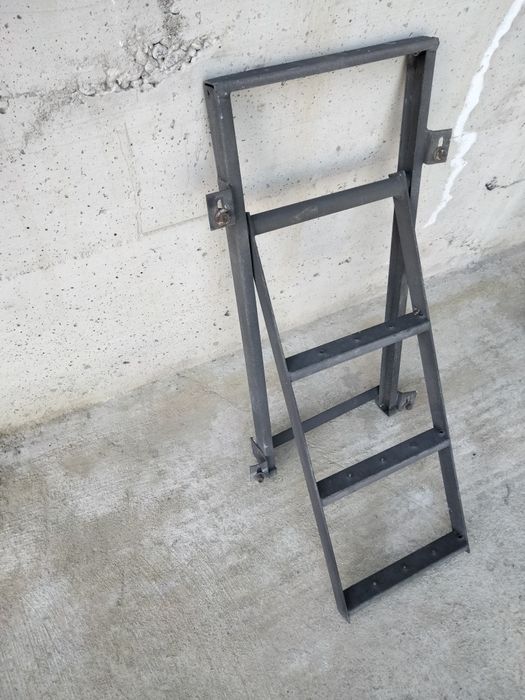 Scara noua de remorca