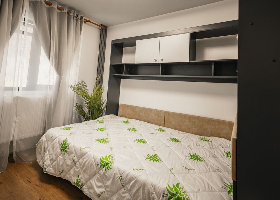 Inchiriez cabana