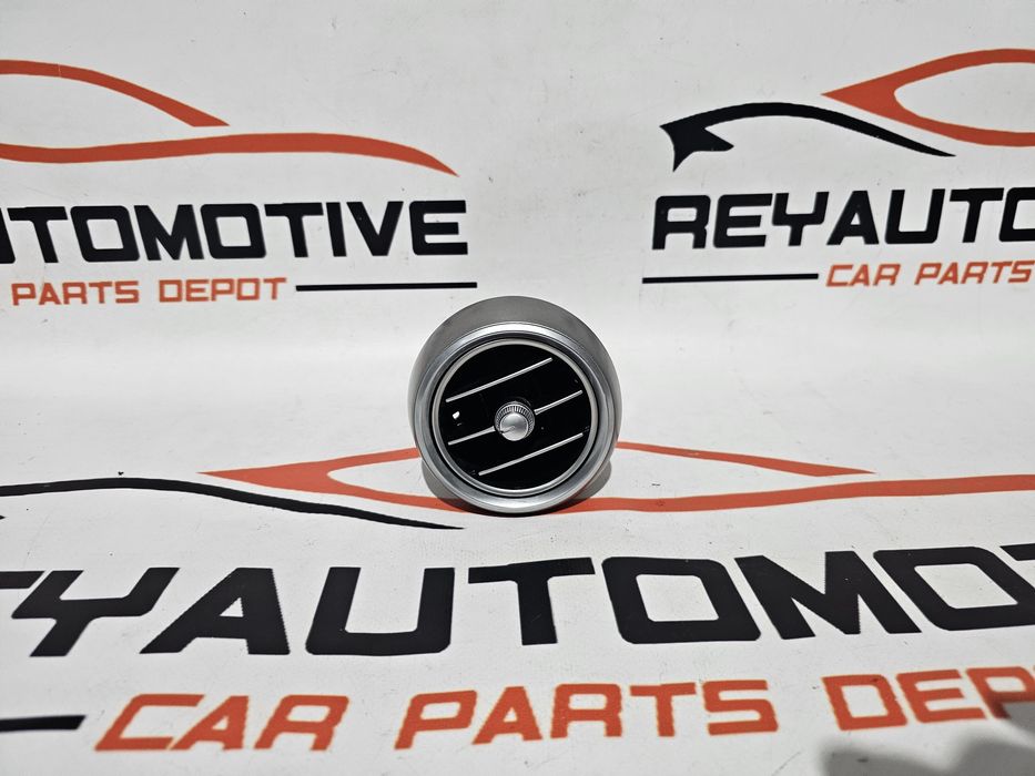 Grila ventilatie aer bord Mercedes C Class W205 cod A2058300301