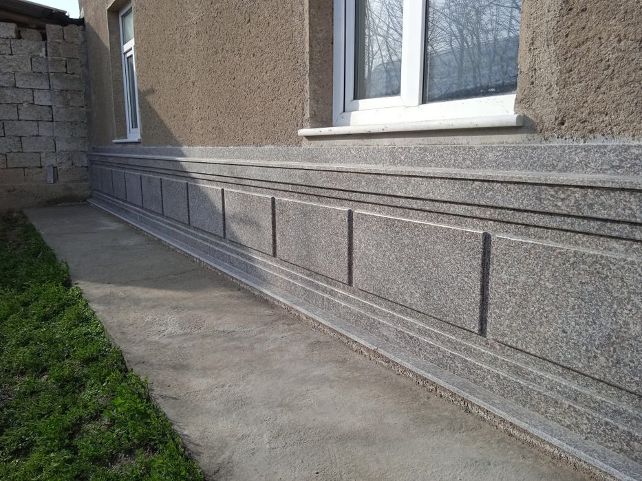 Marmar mramor granit toshlarini kesib berish va terish hizmati