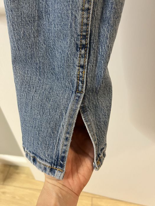 Blugi rupti Zara