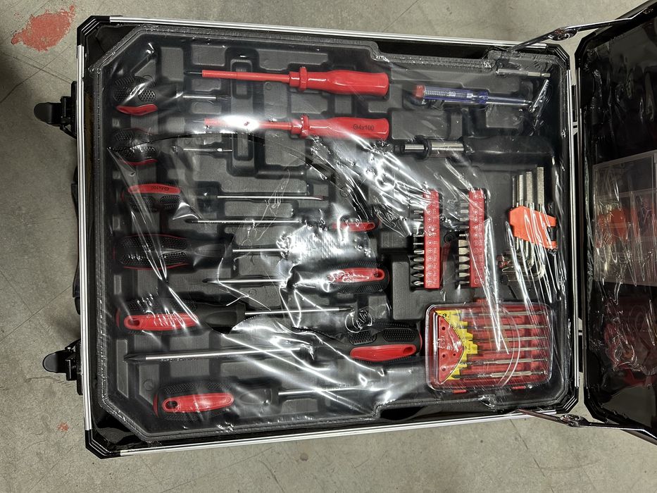 Большой набор инструментов