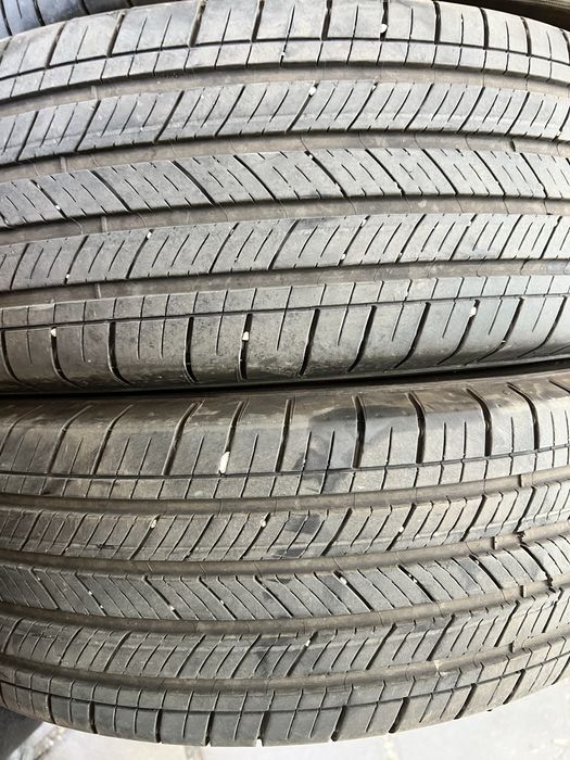 4бр всесезонни гуми 215-65-17