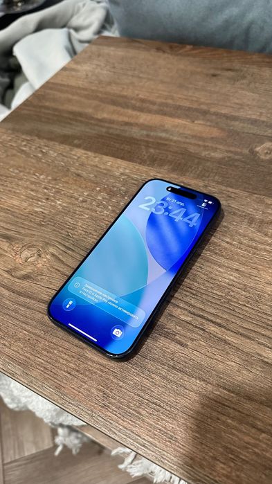 iPhone 17 Pro. 512 gb. Аккумулятор 100%