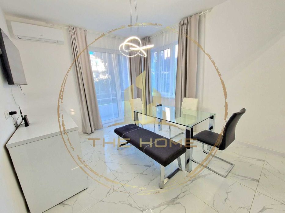 Дава се под наем Четиристаен апартамент в Варна, Център - 100 кв.м за 1000 € - Снимка #1