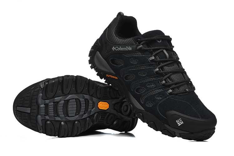 Columbia (USA) кроссовки с дашащей мембраной и подошвой от Vibram