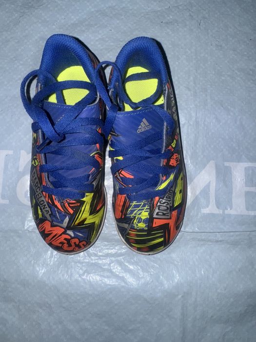 Кроссовки Adidas