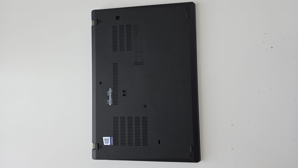 Lenovo Thinkpad P43S i.7 8665U 16gb ddr4