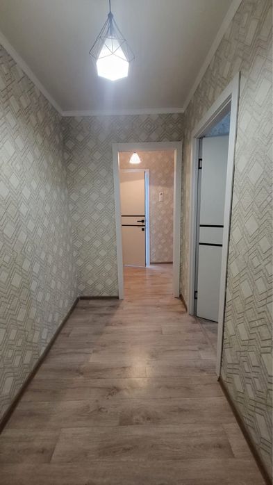 Продам 2х комнатную 20 мкрн