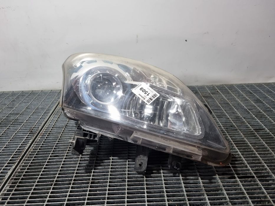 Far Dreapta Renault Koleos - SUV 4 Usi (1509) Xenon PRINDERE RUPTA