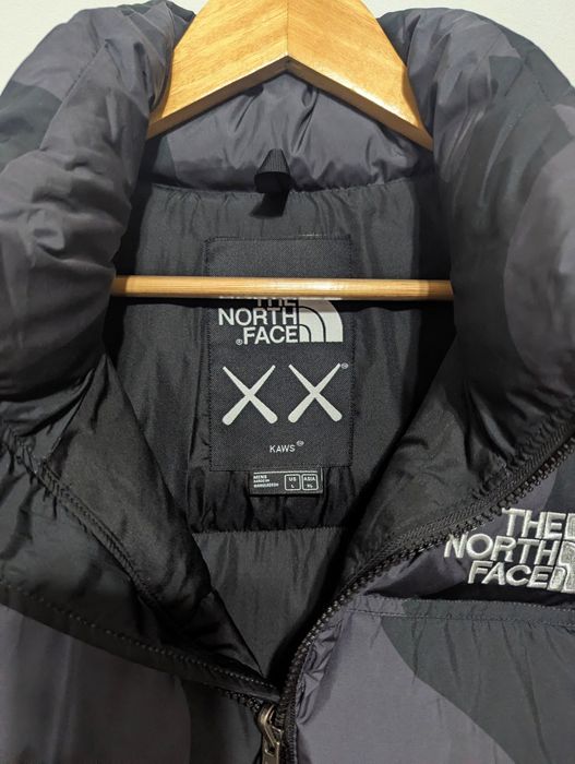 Geaca The North Face 700 x Kaws negru puffer