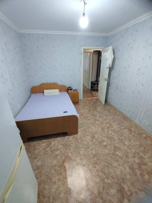 Продам 2 х комн, 6-11, 2 этаж.