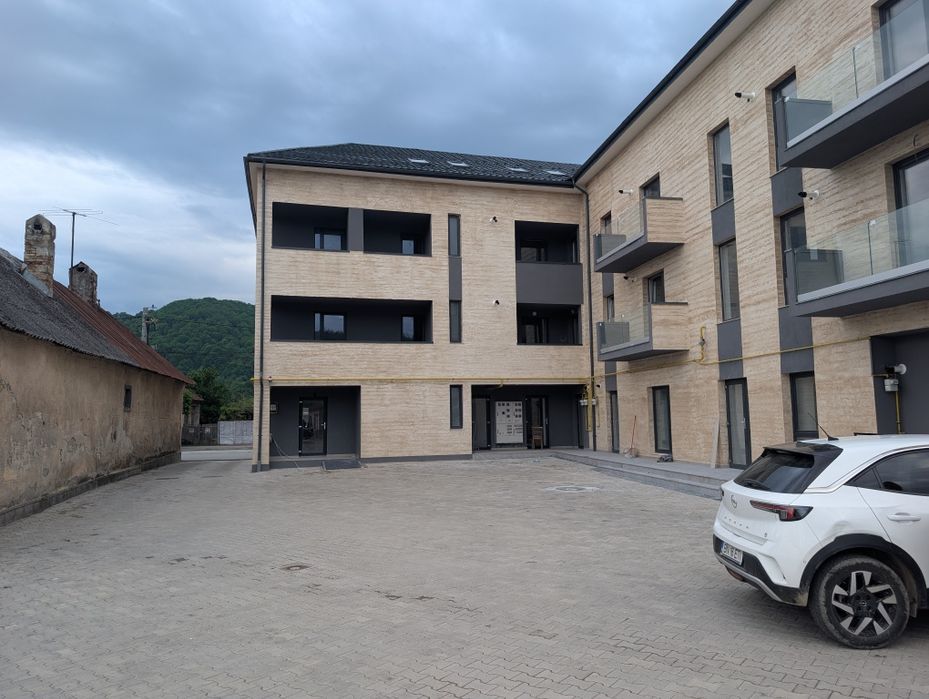 Spatiu Comercial/ Spatiu Locativ 30mp, Zona  Centrala, Construcție  Noua