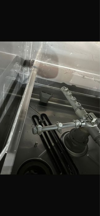 Reparati masini de spalat haine,vase ,uscatoare