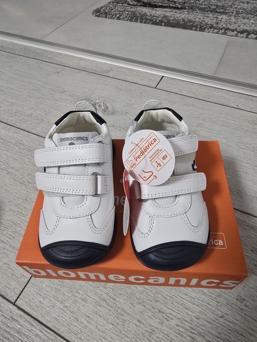 Pantofi sport Biomecanics, marimea 20