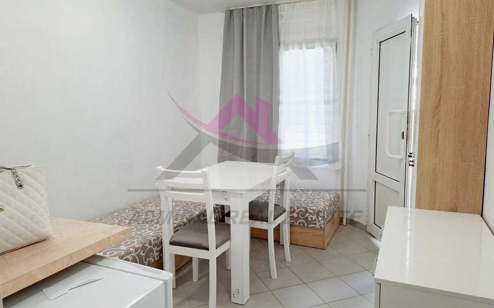 Дава се под наем Едностаен апартамент в Варна, Трошево - 25 кв.м за 256 € - Снимка #1