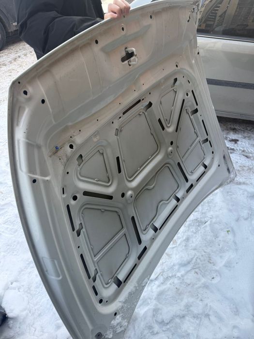 Капот оригинал бу