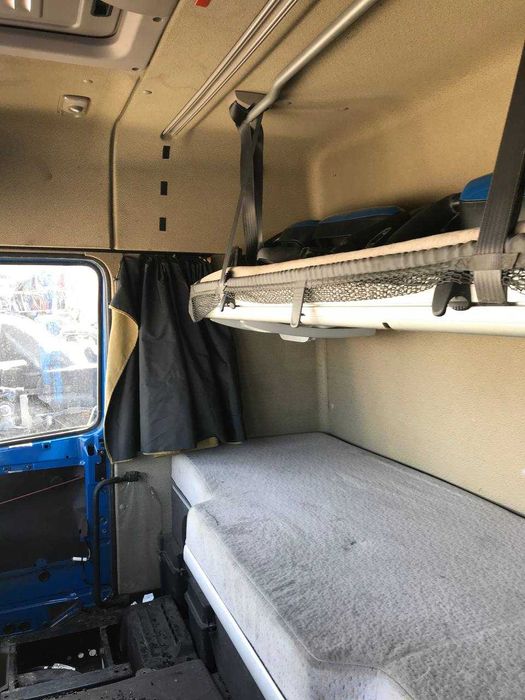 Продам кабину DAF 105.460