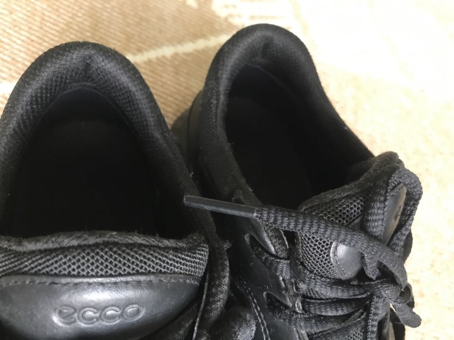 Кроссовки женские ессо