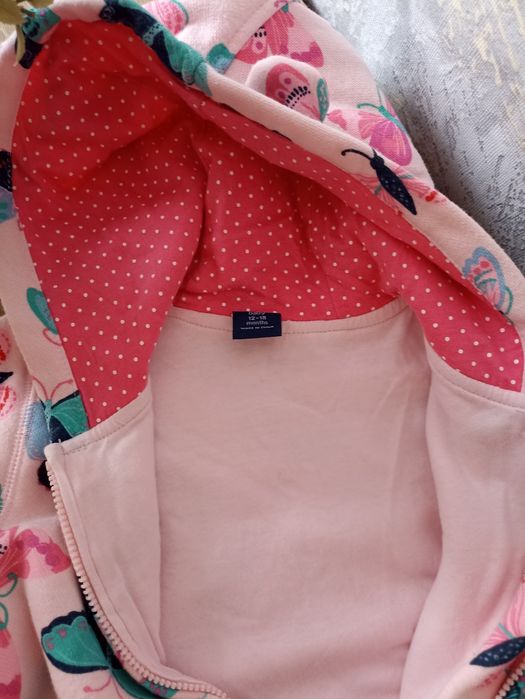 Продам детские вещи