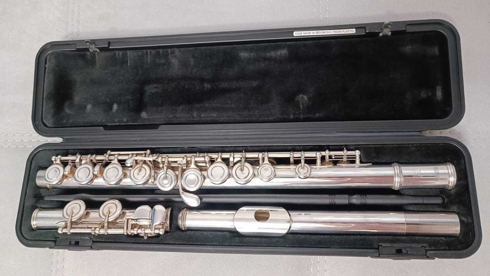 Флейта Yamaha 212