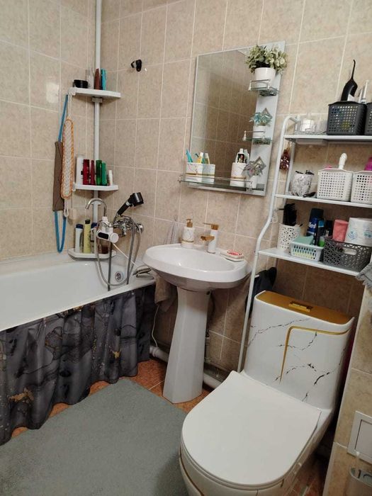 Продаёться 3-х комнатная квартира