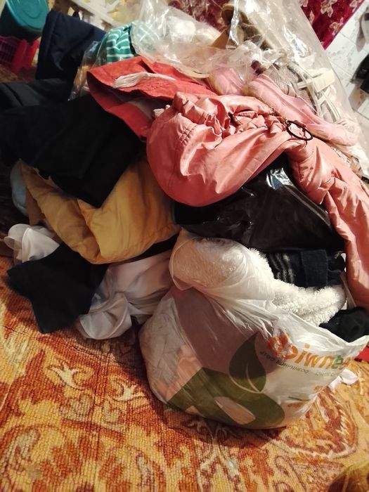 Отдам вещи детские взрослые