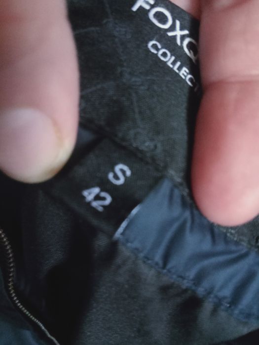 Куртки по 3000тн