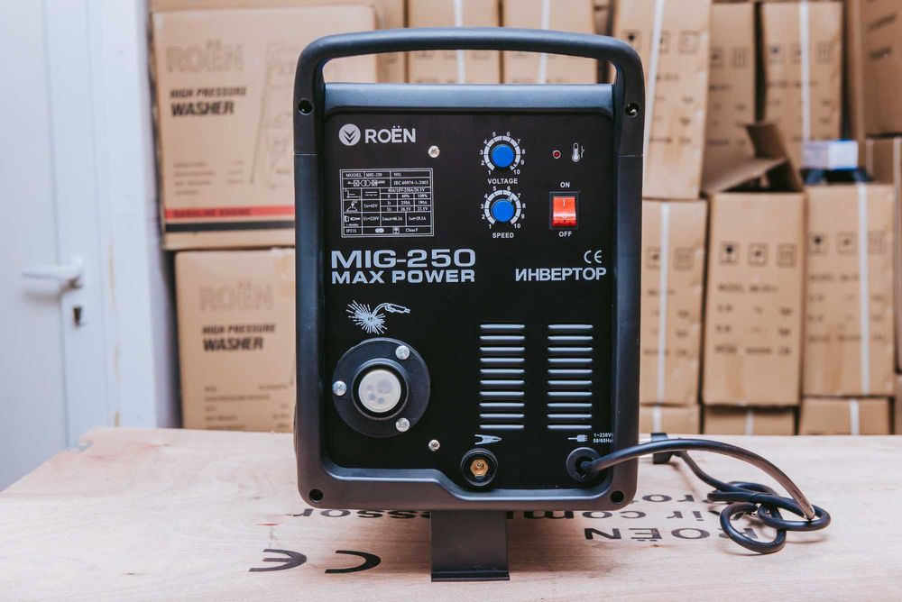 MIG-250A Max Power Co2 телоподаващ апарат Телоподаващо