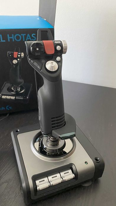 Joystick Logitech X52 Professional Hotas