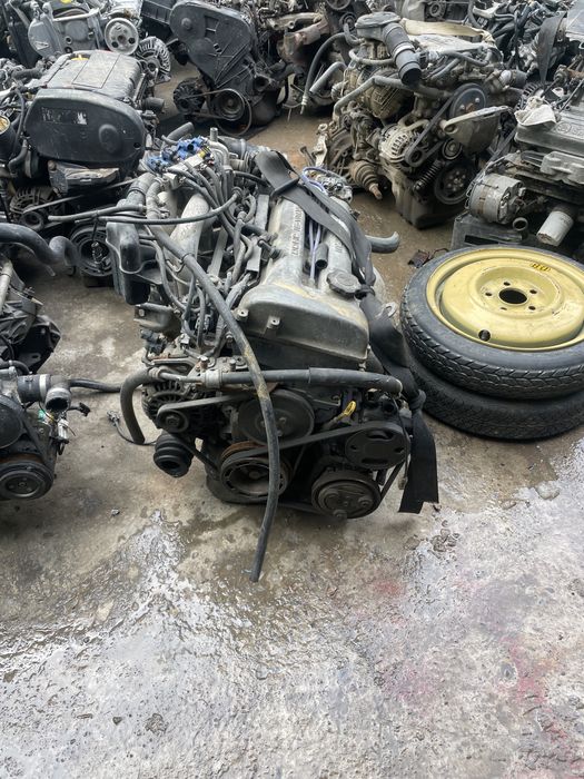 Двигатель на Mazda z5 323