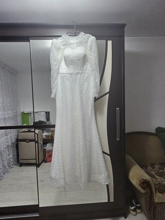 Платье свадебное белое